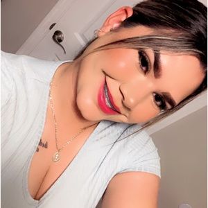 Meet your Posher, Marisol